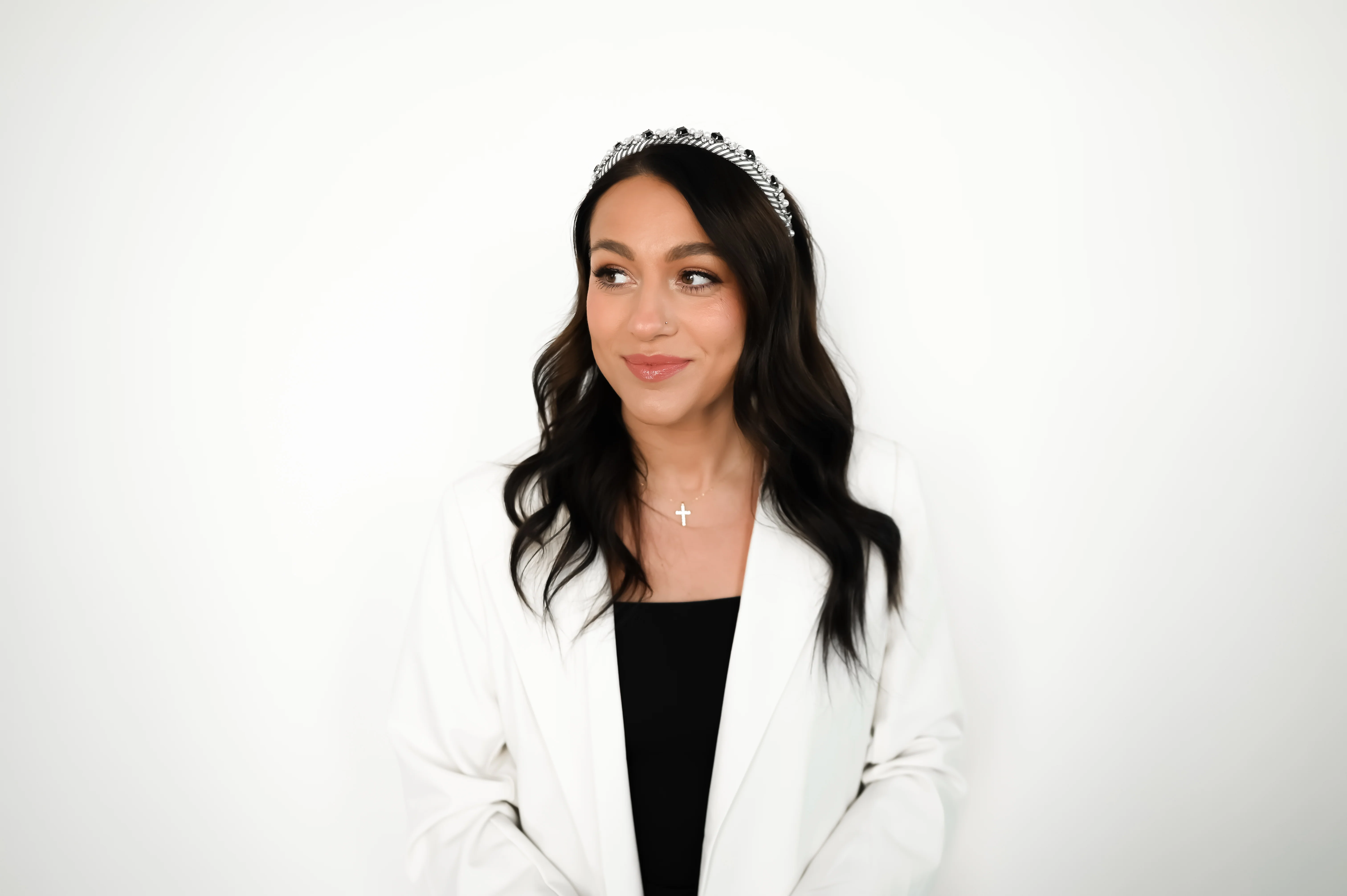 Colette Feather Tiara - Image 3