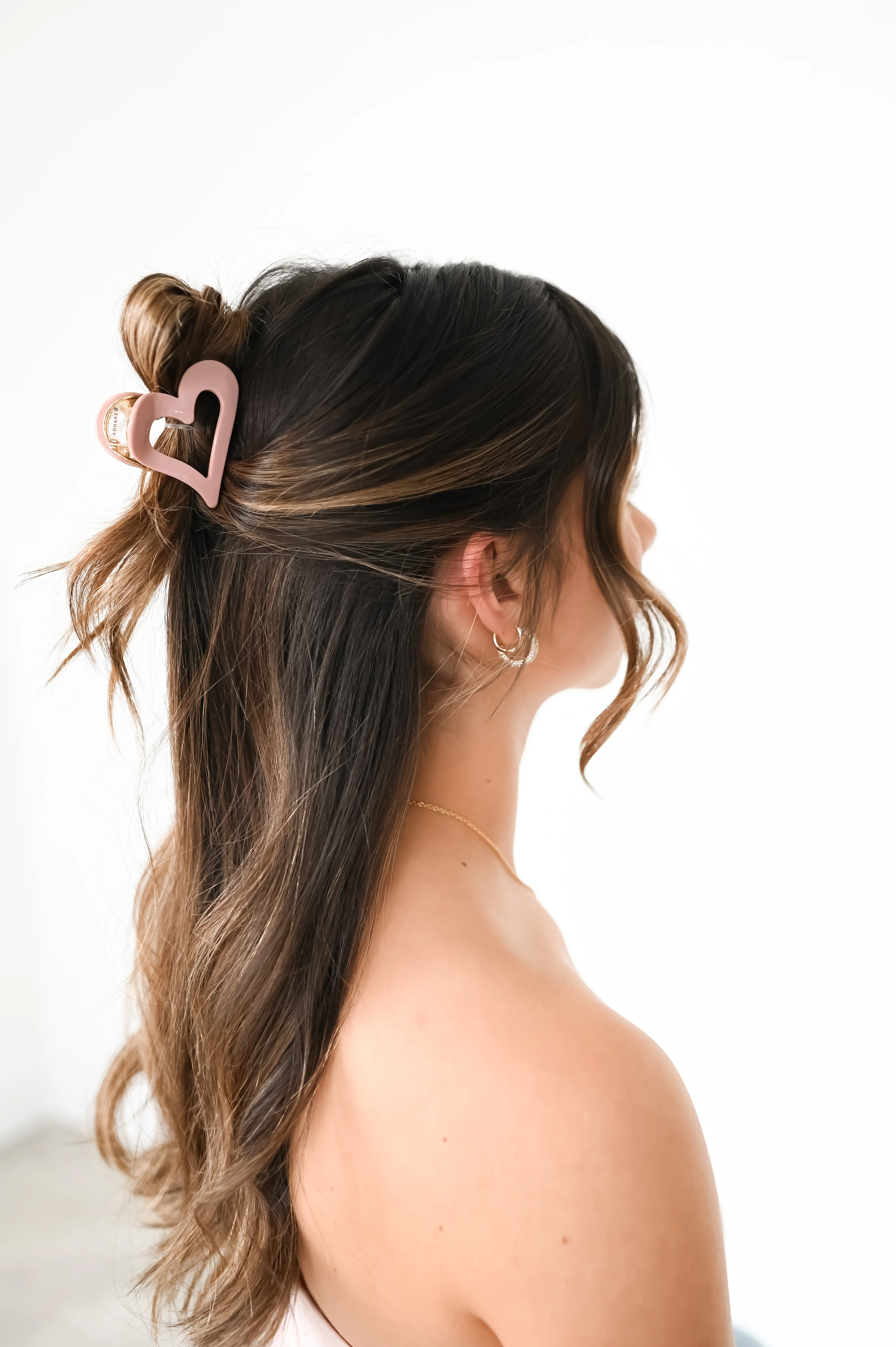 PRE-ORDER Lilac Mist Mini Heart Claw Clip - Image 3