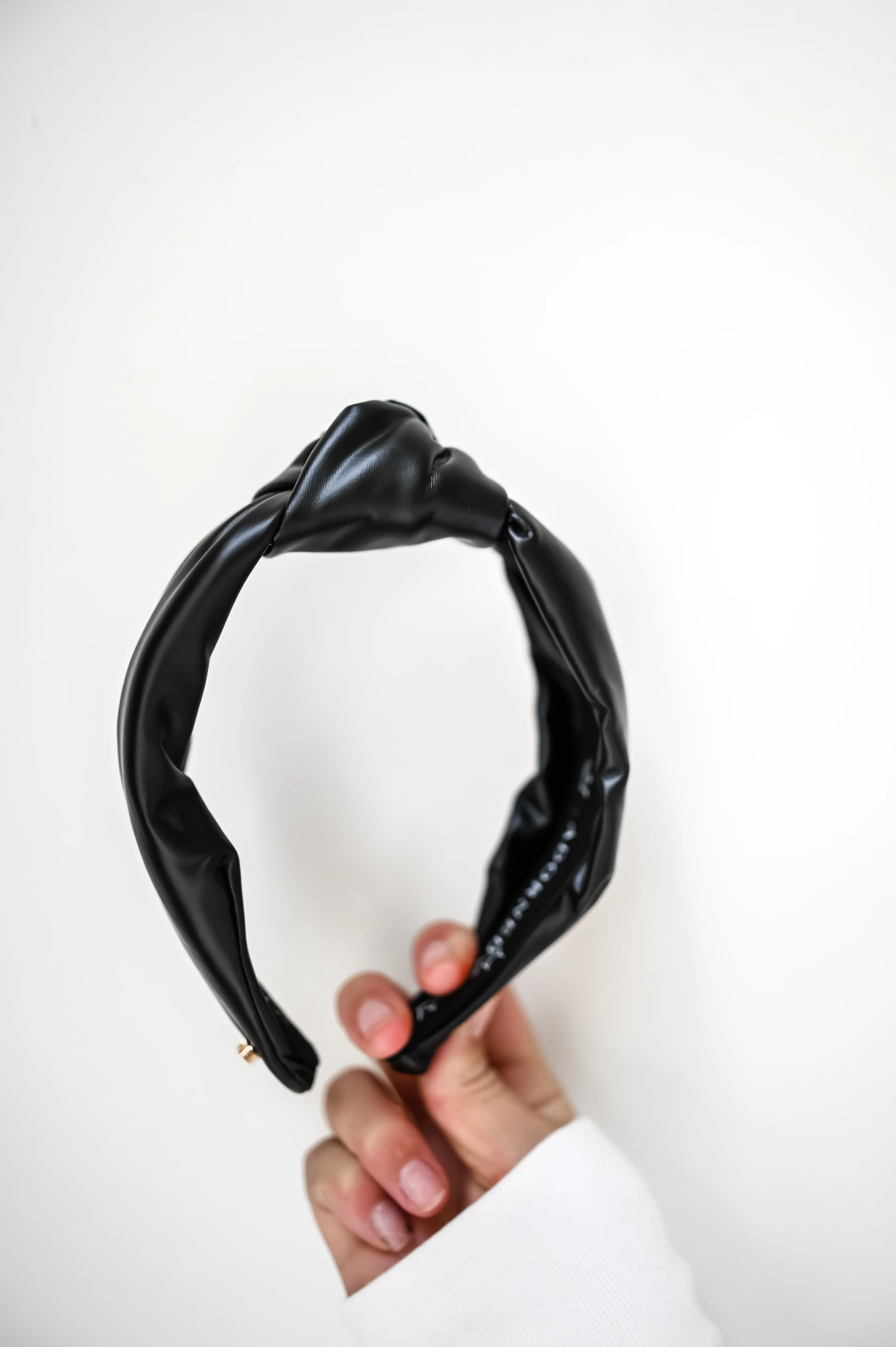 Midnight Vegan Leather Headpiece - Image 3