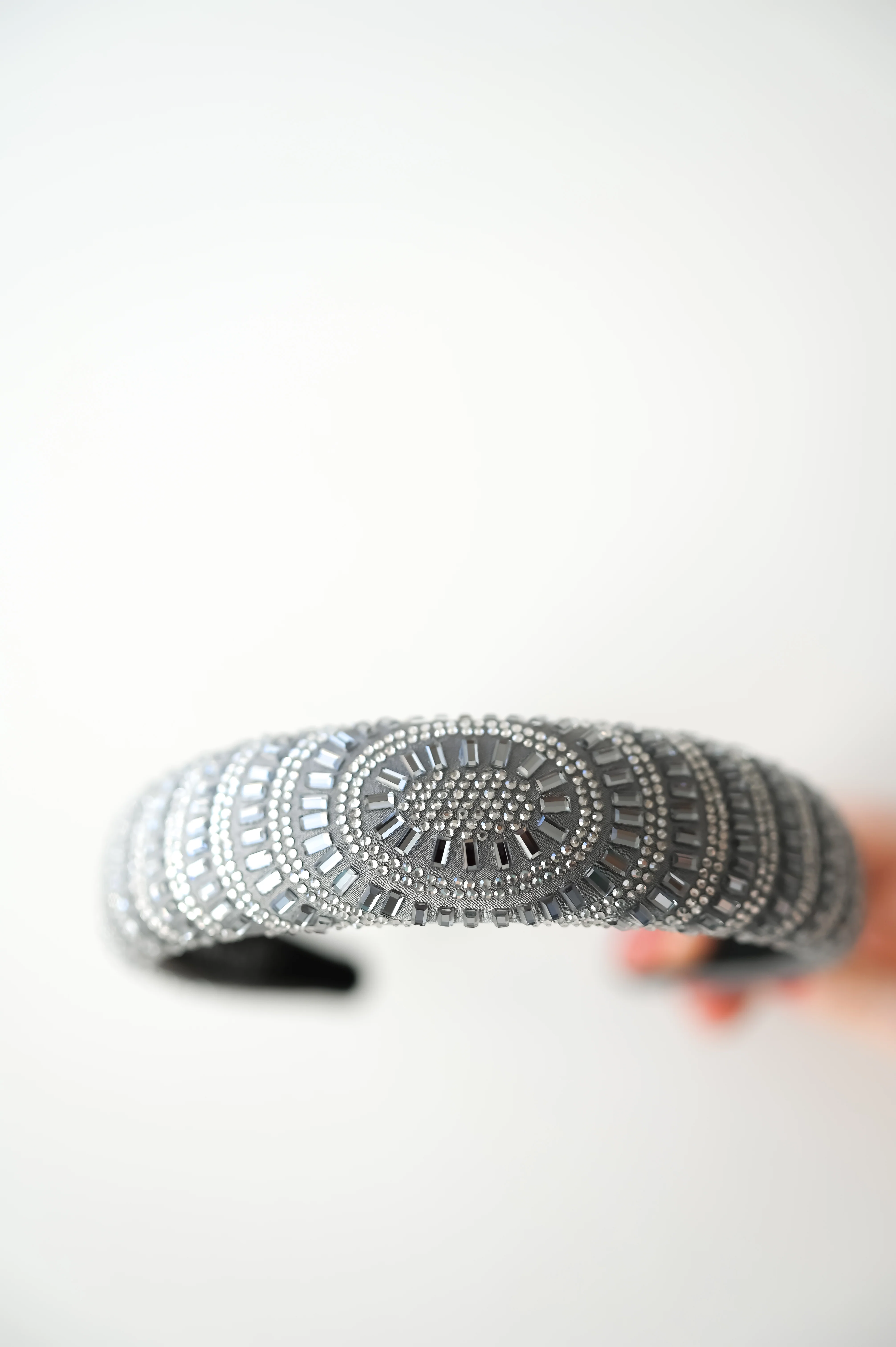 Mist Slim Crown - Image 7